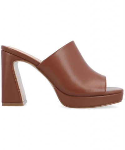 Women's Ezzlynn Platform Sandal Brown $50.99 Shoes