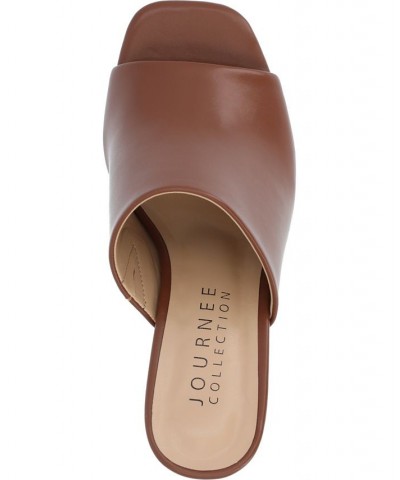 Women's Ezzlynn Platform Sandal Brown $50.99 Shoes