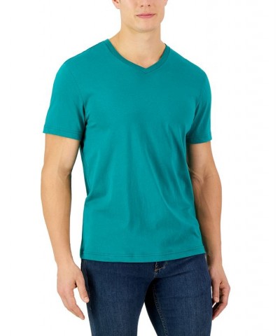 Men's Solid V-Neck T-Shirt PD10 $9.34 T-Shirts