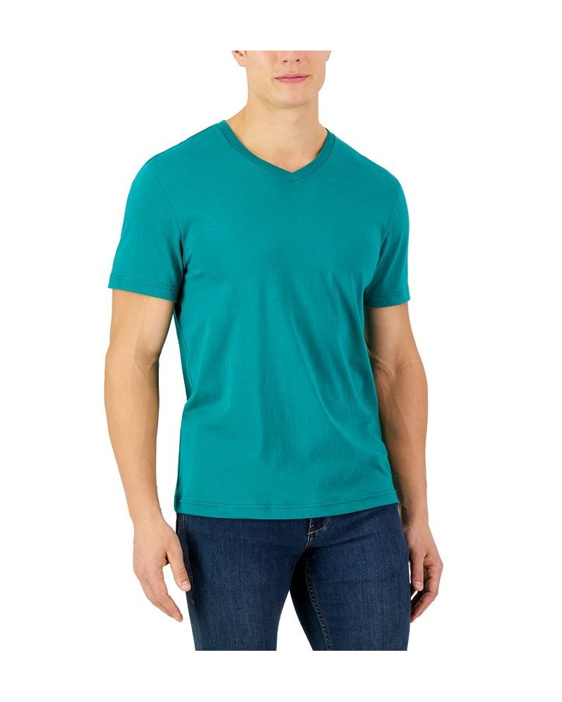 Men's Solid V-Neck T-Shirt PD10 $9.34 T-Shirts